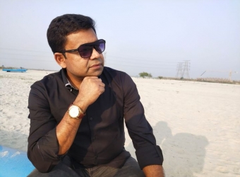 ফিরে এসেছে মনির খানের অঞ্জনা