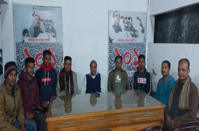 নৌকার মনোনয়ন প্রত্যাশী দুই প্রার্থীর মধ্যে মত বিনিময়