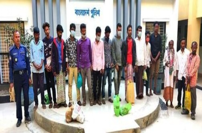 ময়মনসিংহে কোতোয়ালী মডেল থানার অভিযানে  গ্রেফতার -১৭