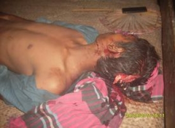 রাস্তায় কেড়েঁ নিলো এক তরুণের তাজাঁ প্রাণ
