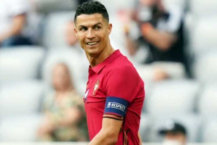 ব্রাজিলিয়ান ক্লাব দরজা খুললেন রোনালদোর জন্য