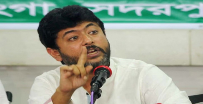  যেসব মুনাফিক আমার সাথে থেকেও আমার সাথে বেঈমানি করেছে  তাদের ক্ষমা  নেই,নিক্সন চৌধুরি 