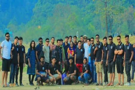 সোহরাওয়ার্দী কলেজে বাংলা বিভাগের শিক্ষা সফর সম্পন্ন।