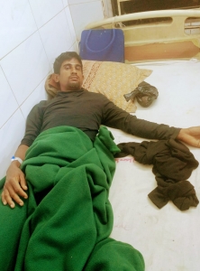 পীরগনজ  তুচ্ছ ঘটনা নিয়ে মারামারি আহত ৬
