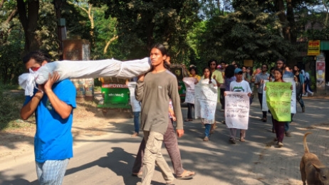 জাবি ছাত্রদলের মিছিলে ছাত্রলীগের হামলার অভিযোগ, আহত ৫ .