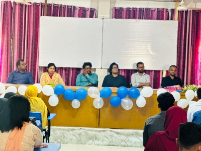 অনুষ্ঠিত হলো ৩০তম ব্যাচের নবীনবরণ অনুষ্ঠান। 