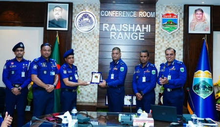 শ্রেষ্ঠ ওসির সম্মানে ভূষিত হলেন উজ্জ্বল হোসেন 