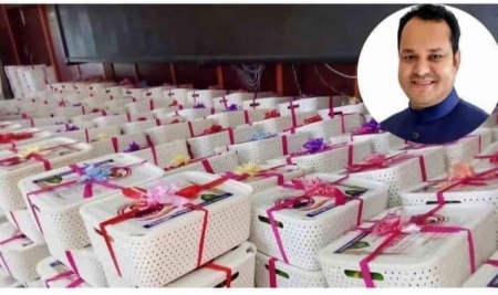 পিরোজপুরের ভান্ডারিয়ায় উপজেলা চেয়ারম্যানের উদ্যোগে ৭০ হাজার পরিবার পাচ্ছে ইফতার সামগ্রী