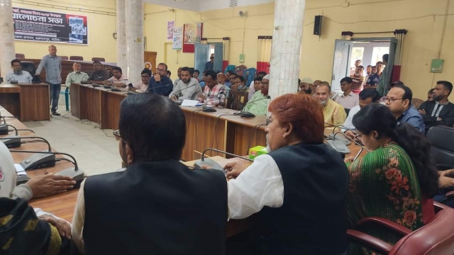  গুরুদাসপুরে পুকুর খনন বন্ধে কঠোর ব্যবস্থা - সিদ্দিকুর রহমান পাটোয়ারী 