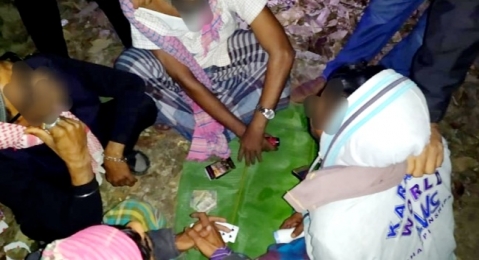 বরগুনায় দুই ইউপি সদস্য সহ ৪ জুয়ারী গ্রেফতার 