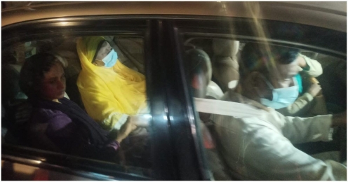 খালেদা জিয়াকে গভীর রাতে হাসপাতালে ভর্তি