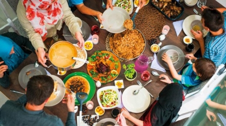 ঈদে সুস্থ থাকতে যা খাবেন, যা খাবেন না