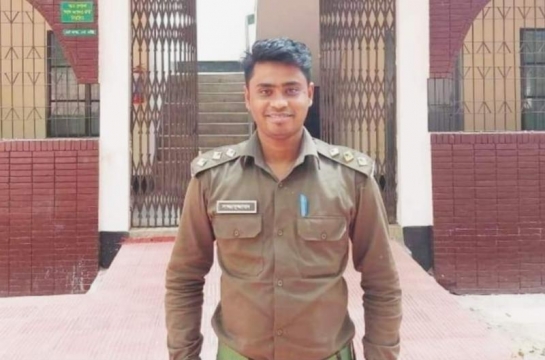 পাহাড় কাটার খবরে অভিযান, নির্মমভাবে খুন হলেন বন কর্মকর্তা।