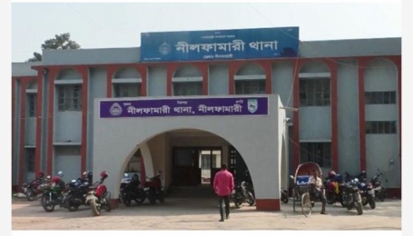 নীলফামারীতে ৭পুলিশ আহত হওয়ায় মামলা। 