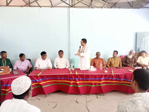 শিক্ষার্থী এবং গন্যমান্য ব্যক্তিবর্গ নিয়ে নলছিটির বেগম ফিরোজা কাদের মোল্লা কলেজের বর্ষ বরন উৎসব।