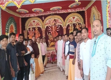 বাঙ্গালহালিয়া কুতুরিয়া পাড়া শিব মন্দিরে বাসন্তী পূজা সম্পন্ন 