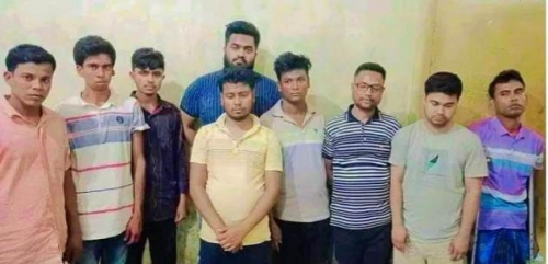বগুড়ায় অবৈধ কাজে হোটেল থেকে নারী সহ গ্রেফতার ৯