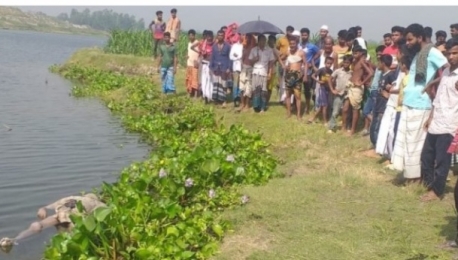 সিরাজগঞ্জ শাহজাদপুরে করতোয়া নদী থেকে ভাসমান লাশ উদ্ধার