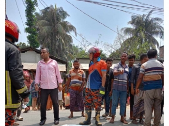 পাঁচবিবিতে মেসি-মোটরসাইল মুখোমুখি সংঘর্ষ, নিহত-১