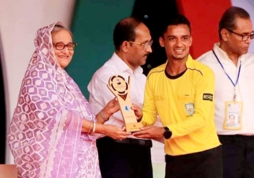 বরগুনায় সোশ্যাল মিডিয়ায় ভাইরাল - রেফারি আতিক 