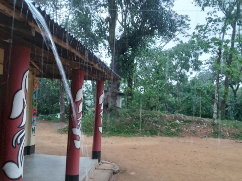 সারাদেশে হিট এলার্ট জারি, সিলেটে স্বস্থির বৃষ্টি। 
