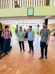 আইন বিভাগের ২৭ তম ব্যচের উদ্যোগে ফ্রী  শরবতের ব্যাবস্থা।