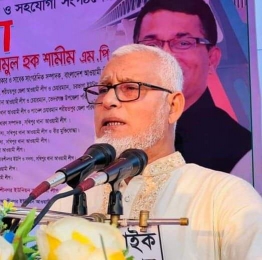 দুঃসময়ের কান্ডারি হুমায়ুন কবির মোল্লা।
