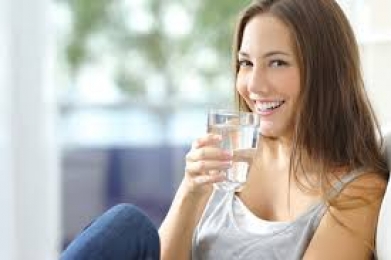 তৃষ্ণা মেটাতে স্যালাইন পানি পান করলে কী হয়?