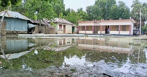 চৌগাছার আড়শিংড়িপুকুরিয়া সরকারী  প্রাথঃ বিদ্যালয় নানা সমস্যায় জর্জরিত