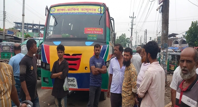 ১২ বছর পর ঝিনাইগাতি টু শেরপুর লোকাল বাস চালু 