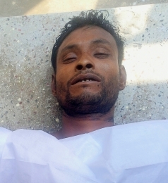 চৌগাছায় গলায় ফাঁস দিয়ে বিশ্বজিত নামে এক ব্যাক্তির আত্মহত্যা।