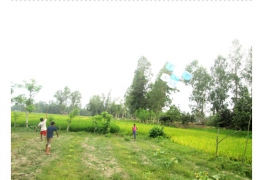 গ্রামগঞ্জে হারিয়ে যাচ্ছে বাংলার ঐতিহ্য ঘুড়ি উড়ানো। 
