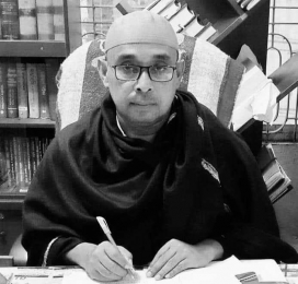 শরীয়তপুরে  চেম্বার থেকে আইনজীবী  মনিরুজ্জামান ইমরানের  ঝুলন্ত মরদেহ উদ্ধার করেছে পুলিশ।
