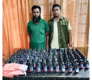 ঠাকুরগাঁওয়ে ১৭০ বোতল ফেন্সিডিল সহ ৫জন আটক 