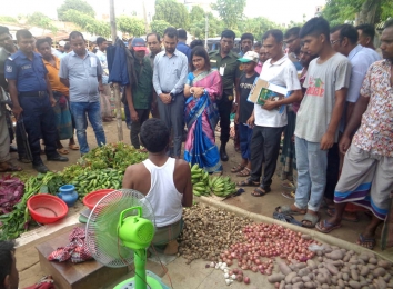 চৌগাছা উপজেলা নির্বাহী অফিসার সুস্মিতা সাহা’র নেতৃত্বে ভ্রাম্যমান আদালত পরিচালনা