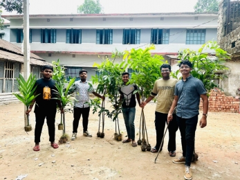 শরীয়তপুরের সখিপুর থানায় গ্রিন সোসাইটি বাংলাদেশের পক্ষ থেকে বৃক্ষরোপণ কর্মসূচি বাস্তবায়ন করা হয়েছে। 