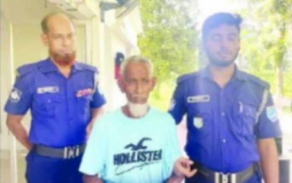 শরীয়তপুর জাজিরায় ১০ বছরের শিশু ধর্ষন এর ঘটনায় ধর্ষককে গ্রেফতার করেছে পুলিশ।