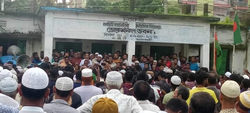 নলছিটিতে বিএনপি ও ছাত্রজনতার দোয়া মোনাজাত অনুষ্ঠিত।