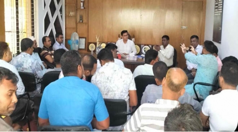 চৌগাছা পৌরসভার নবনিযুক্ত পৌর প্রশাসকের কর্মব্যস্ততায় প্রথম দিন