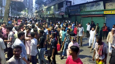ইসলামপুরে ব্যবসায়ীদের সঙ্গে বিএনপি নেতাকর্মীদের সংঘর্ষ