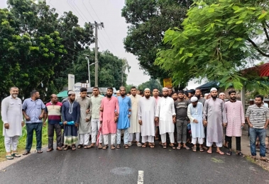 খানসামায় মহানবী কে কটুক্তি করায় বিক্ষোভ মিছিল অনুষ্ঠিত 