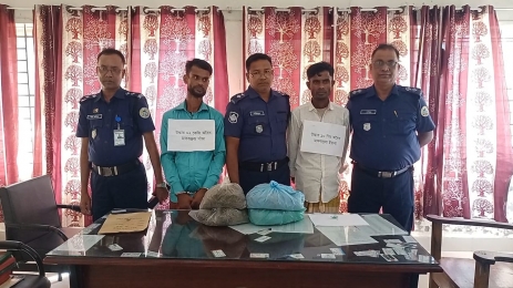 আমতলীতে ২ কেজি গাঁজা ১০ পিচ ইয়াবাসহ আটক-২ 
