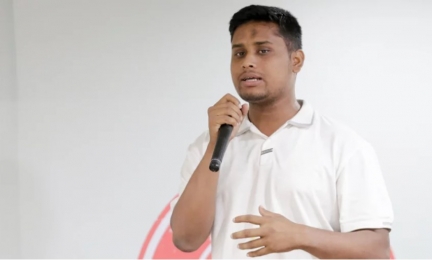 বিপ্লবীদের ফাঁসির দড়ি এগিয়ে আসছে, হাসনাত আব্দুল্লাহর 