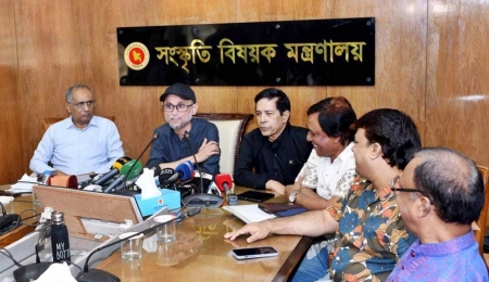 সোহরাওয়ার্দী উদ্যানেই হবে বইমেলা: সংস্কৃতি উপদেষ্টা