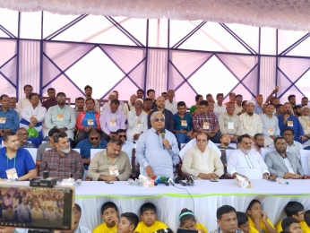 ৫ আগস্ট বিপ্লব নয়, দেশে গণঅভ্যুত্থান হয়েছে:বরকত উল্লাহ বুলু