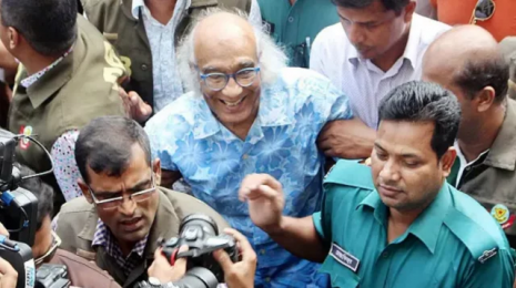 অবশেষে প্রবীণ সাংবাদিক শফিক রেহমান মুক্তি পেল 
