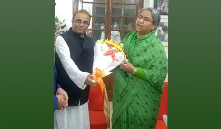 জবি শিক্ষককে হত্যার হুমকির অভিযোগ, কর্মকর্তার বিরুদ্ধে থানায় জিডি