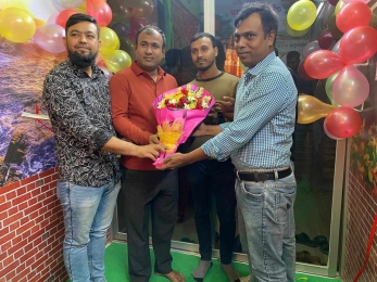 গাজীপুরে প্রতিদিনের কাগজের ব্যুরো অফিস উদ্বোধন