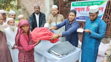 লালমনিরহাটের আদিতমারীতে কম্বল বিতরণী অনুষ্ঠিত হয়েছে। 
