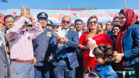 নলছিটিতে পুস্পস্তবক,পতাকা উত্তোলন,বিজয় মেলা সহ যথাযোগ্য মর্যাদায় বিজয় দিবস পালিত।